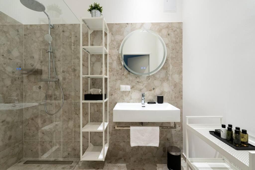 Artful 1Br Suite, City Nearby By Hm 비엔나 외부 사진